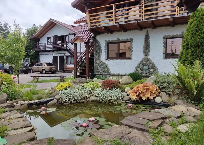 у кузьмича трикімнатні *